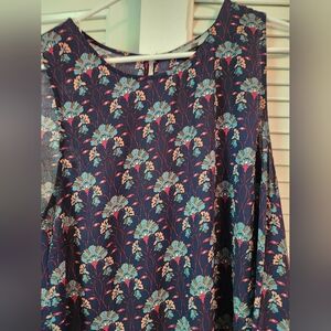 Dainiel Rain Sleveless Top Size XL